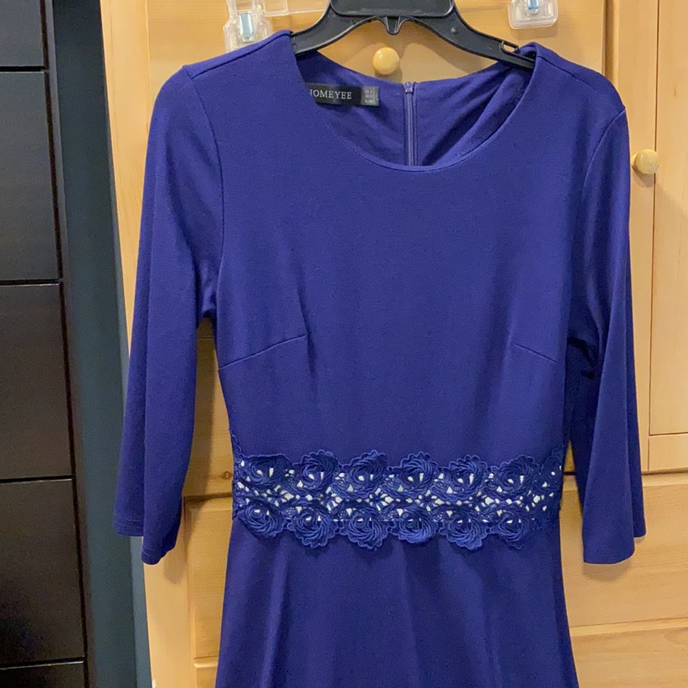 Dress - Picture 4 of 4